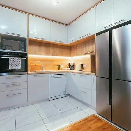 Kristina Apartament *