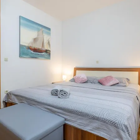 Kristina Apartment Makarska